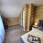 чотири сезони Pensionat Izki