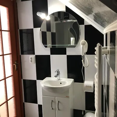 Pensjonat чотири сезони Izki