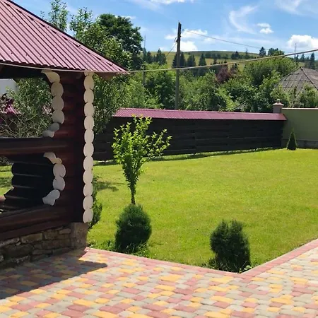 Casa de hóspedes чотири сезони Izki