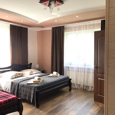 Casa de hóspedes чотири сезони Izki