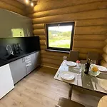 чотири сезони Guest house Izki
