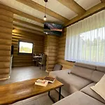 чотири сезони Guest house Izki