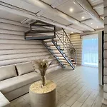 чотири сезони 3* イズキ