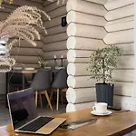 Guest house чотири сезони Izki